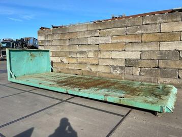 Haakarm container flat | 7,00x2,55x1,70m (LxBxH) beschikbaar voor biedingen