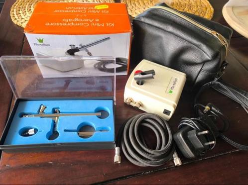 KIT AÉROGRAPHE & COMPRESSEUR, Hobby en Vrije tijd, Schilderen, Zo goed als nieuw, Airbrush en Accessoires, Ophalen