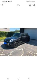 Mini one zwart met zwarte velgen., Auto's, Mini, Voorwielaandrijving, Stof, Euro 6, Zwart