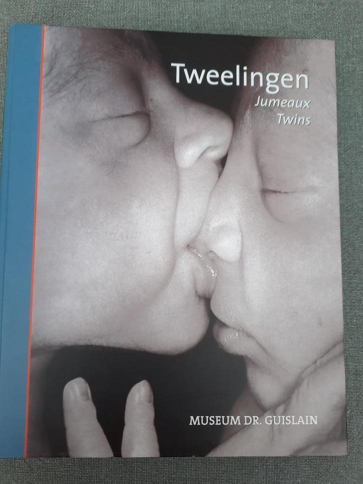Boek 'Tweelingen', Boeken, Psychologie, Zo goed als nieuw, Overige onderwerpen, Ophalen of Verzenden