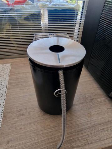Bijna nieuwe Jura cool control 1 liter beschikbaar voor biedingen