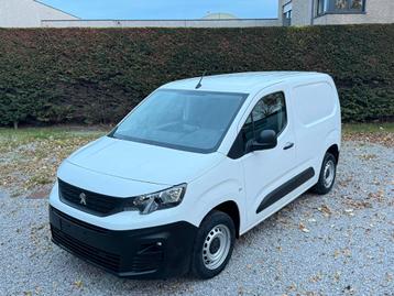 Peugeot Partner 1.5 BlueHDI Premium beschikbaar voor biedingen