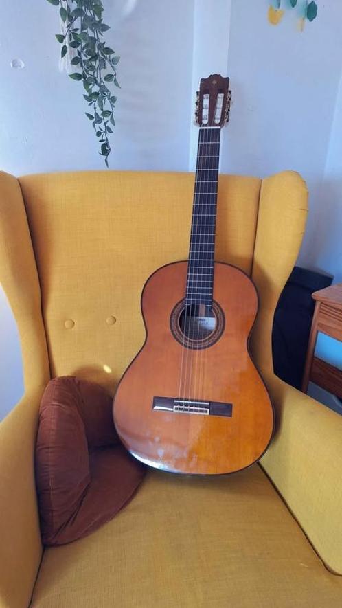Yamaha G-245S, Muziek en Instrumenten, Snaarinstrumenten | Gitaren | Akoestisch, Zo goed als nieuw, Klassieke of Spaanse gitaar