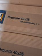 25 goulotte électrique 40x25mm  faire offre raisonnable, Enlèvement