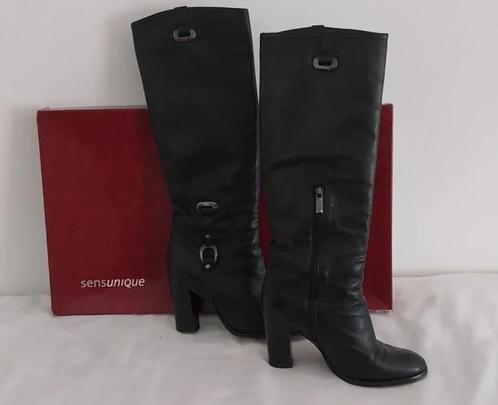 Lamsleren knielaarzen van Sensunique : NIEUWSTAAT, Kleding | Dames, Schoenen, Zo goed als nieuw, Hoge laarzen, Zwart, Ophalen of Verzenden