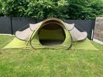 Quechua 4.2 Base Seconds Tent - 83 % !!, Caravans en Kamperen, Ophalen, Gebruikt, Tot en met 6