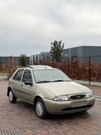 Ford fiesta benzine opendak 90km + gekeurd, Auto's, Voorwielaandrijving, Stof, Elektrische ramen, Beige