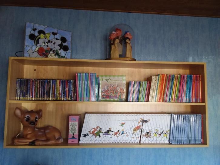 Stevige prachtige hangkast, Huis en Inrichting, Kasten | Boekenkasten, Zo goed als nieuw, 150 tot 200 cm, Minder dan 100 cm, 25 tot 50 cm