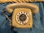 Vintage RTT 72B telefoon met draaiknop uit de jaren 50-60, Ophalen of Verzenden, Gebruikt, Met draaischijf
