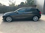 BMW 1 reeks / automaat / benzine / 2023 !, Auto's, BMW, Zwart, Bedrijf, 5 zetels, 5 deurs