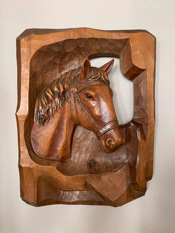 Houtsculptuur Paardekop beschikbaar voor biedingen
