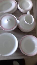 oud eetservies 12 personen compleet, Ophalen