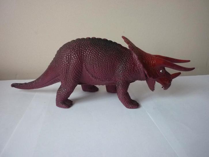 Vintage - Dinosaure Tricératops, Kinderen en Baby's, Speelgoed | Actiefiguren, Ophalen of Verzenden