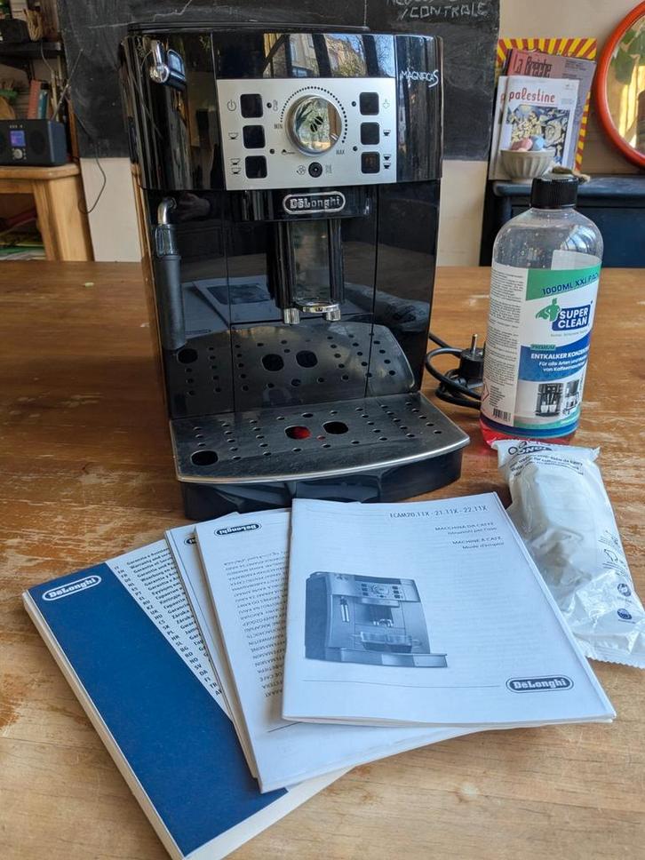 Delonghi magnifica s, Electroménager, Cafetières, Utilisé, Enlèvement