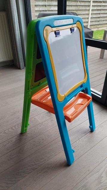 Krijt/white board beschikbaar voor biedingen