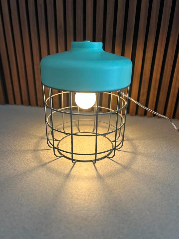 Lampe vert menthe en acier de la marque Made, Maison & Meubles, Lampes | Lampadaires, Comme neuf, Moins de 100 cm, Métal, Enlèvement