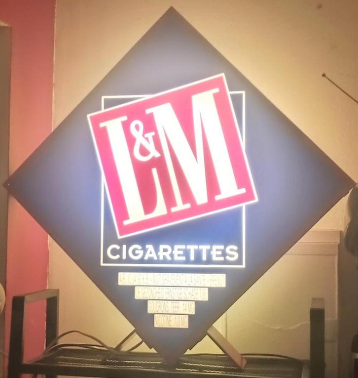 Superbe enseigne lumineuse L&M fin des années 70 début 80., Collections, Marques & Objets publicitaires, Comme neuf