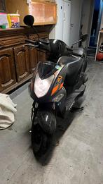 Kymco agility 50cc, Fietsen en Brommers, Ophalen, Zo goed als nieuw, Agility