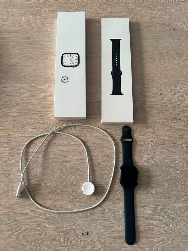 Apple Watch Series 7 - 45mm, Handtassen en Accessoires, Smartwatches, Zo goed als nieuw, Ophalen