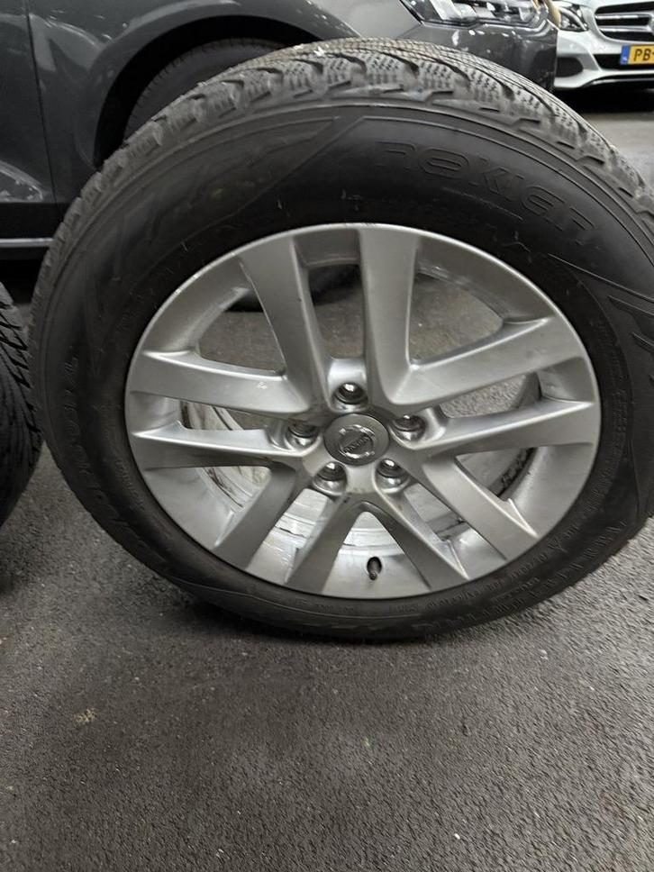 Volvo S60 Nokian Winter banden + velgen, Auto-onderdelen, Banden en Velgen, Band(en), 16 inch, 205 mm, Personenwagen, Gebruikt