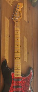 Starfire stratocaster (Japan), Muziek en Instrumenten, Snaarinstrumenten | Gitaren | Elektrisch, Ophalen, Gebruikt, Solid body