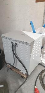 Transformator/omvormer 230V naar 3x400V, Elektronische apparatuur, Overige elektronische apparatuur, Ophalen, Zo goed als nieuw