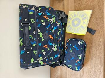 Cartable kipling avec plumier et protection pluie, Enlèvement, Comme neuf