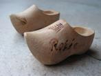 Paire de super petits sabots en bois faits à la main., Enlèvement ou Envoi