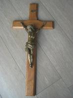 Croix en bois avec Jésus 64 cm, Enlèvement ou Envoi