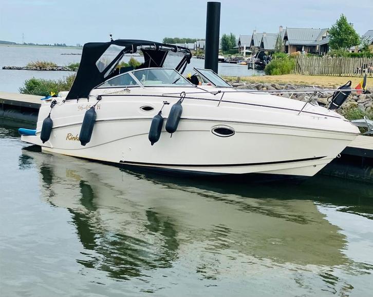 Sportcruiser Rinker Fiesta vee 250, Watersport en Boten, Motorboten en Motorjachten, Zo goed als nieuw, Polyester, 6 tot 9 meter