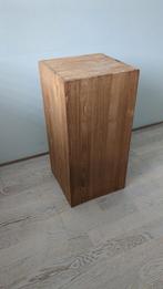 Houten blok in teak, bijzettafel, Huis en Inrichting, Ophalen, Gebruikt