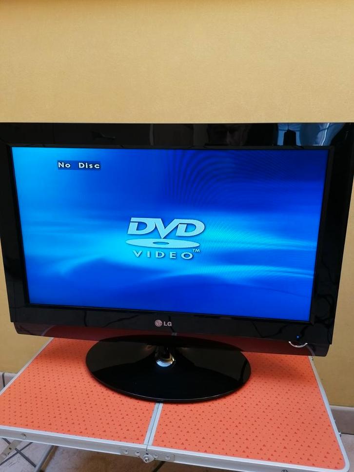 Tv met ingebouwde dvd, cd-speler, Audio, Tv en Foto, Televisies, Gebruikt, LG, Ophalen