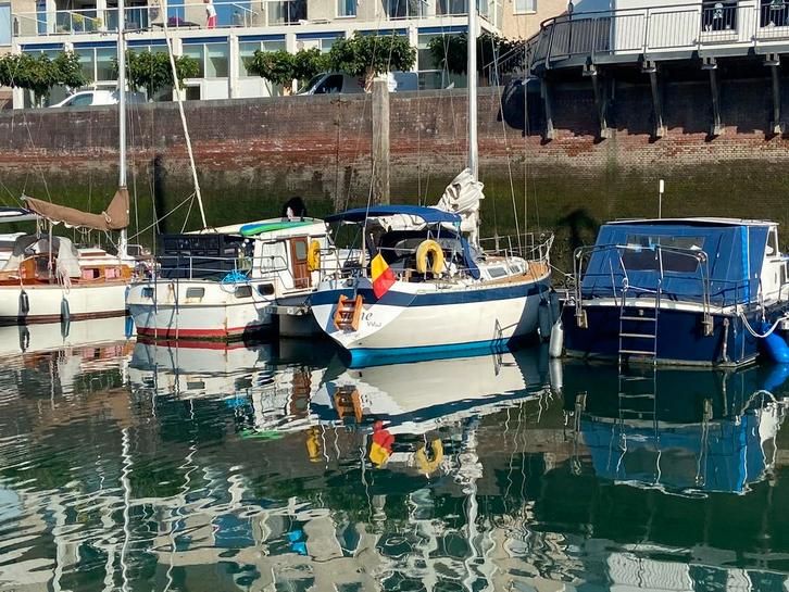 Wauquiez gladiateur 33, Sports nautiques & Bateaux, Voiliers à cabine & Voiliers, Utilisé, Bateau de plaisance ou Cruiser, Polyester