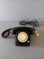 Vintage telefoon RTT 66 A met snoer, Telecommunicatie, Ophalen of Verzenden, Gebruikt, Met draaischijf