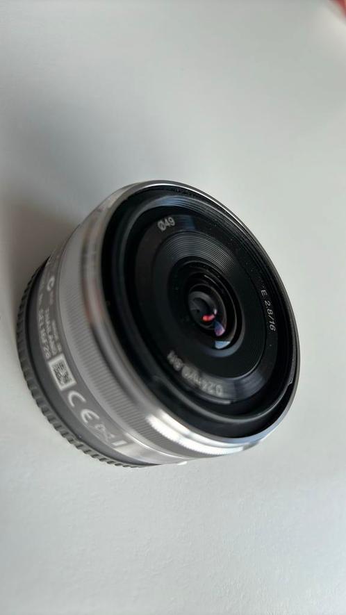 Sony 16 mm 2.8 E SEL16F28 groothoeklens, Audio, Tv en Foto, Foto | Lenzen en Objectieven, Zo goed als nieuw, Groothoeklens