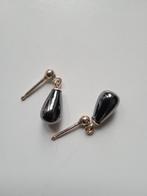 Lot zilver met oorbellen, ringen en sleutelhanger, Enlèvement ou Envoi, Utilisé, 17 à 18, Femme