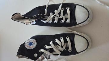 All stars converse  beschikbaar voor biedingen