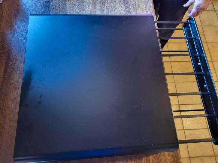 weinig gebruikte capsulehouder van dolce gusto, Elektronische apparatuur, Koffiemachine-accessoires, Zo goed als nieuw, Ophalen of Verzenden