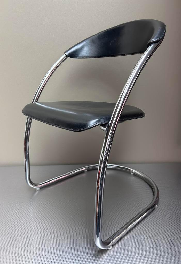 Vintage Italian design stoel Bauhaus stijl, Antiek en Kunst, Antiek | Meubels | Stoelen en Sofa's, Ophalen