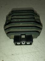 yamaha ybr 125 spanningsregelaar model injectie, Motoren, Ophalen of Verzenden, Gebruikt