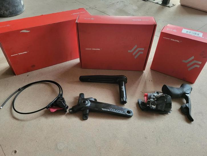 Allerlei fietsonderdelen/accessoires, Fietsen en Brommers, Fietsonderdelen, Nieuw, Racefiets, Crankstel of Pedalen, Ophalen