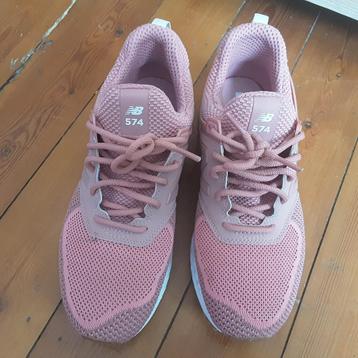 Zeer mooie sneakers New Balance, Maat 38, Perfecte staat beschikbaar voor biedingen