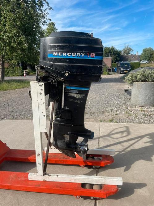 Mercury 18pk 2takt kleine opknapper, Watersport en Boten, Buiten- en Binnenboordmotoren, Gebruikt, Benzine, Buitenboordmotor, 10 tot 30 pk