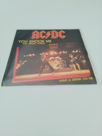 AC/DC - You shook me (all night long) beschikbaar voor biedingen