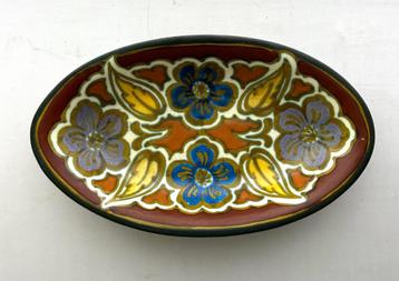 Art Deco Gouda Nederland schaal beschikbaar voor biedingen