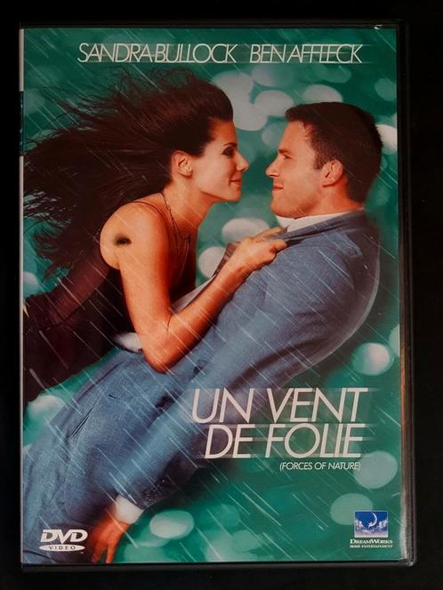 DVD du film Un vent de folie - Sandra Bullock / Ben Affleck, CD & DVD, DVD | Comédie, Comme neuf, Enlèvement ou Envoi