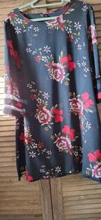 Zwart elegant kleedje, Ophalen, Zo goed als nieuw, Maat 46/48 (XL) of groter, Zwart