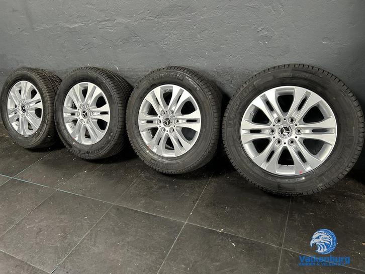 Nieuwe originele Mercedes Sprinter B907 B910 17 inch velgen, Auto-onderdelen, Banden en Velgen, Banden en Velgen, Zomerbanden