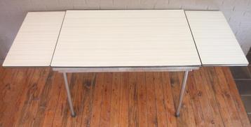 Witte Verlengbare Formica Tafel Uit Jaren 60 beschikbaar voor biedingen