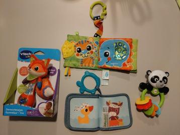 Set baby speelgoed bijtring rammelaar beschikbaar voor biedingen